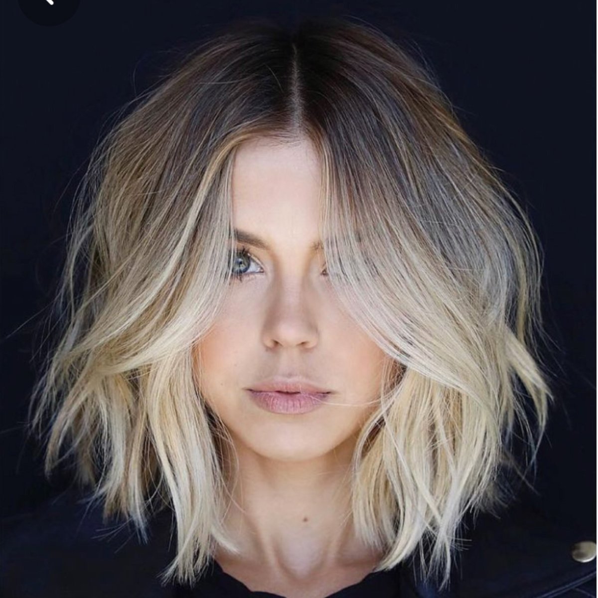 Шатуш блонд удлиненное каре