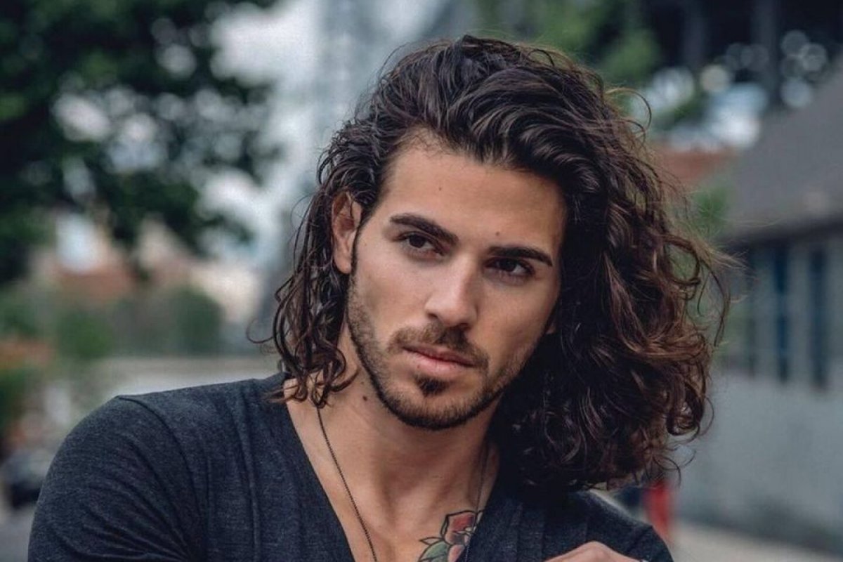 Длинные кудрявые волосы мужские