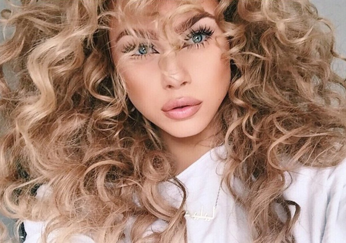 Светлые кудри