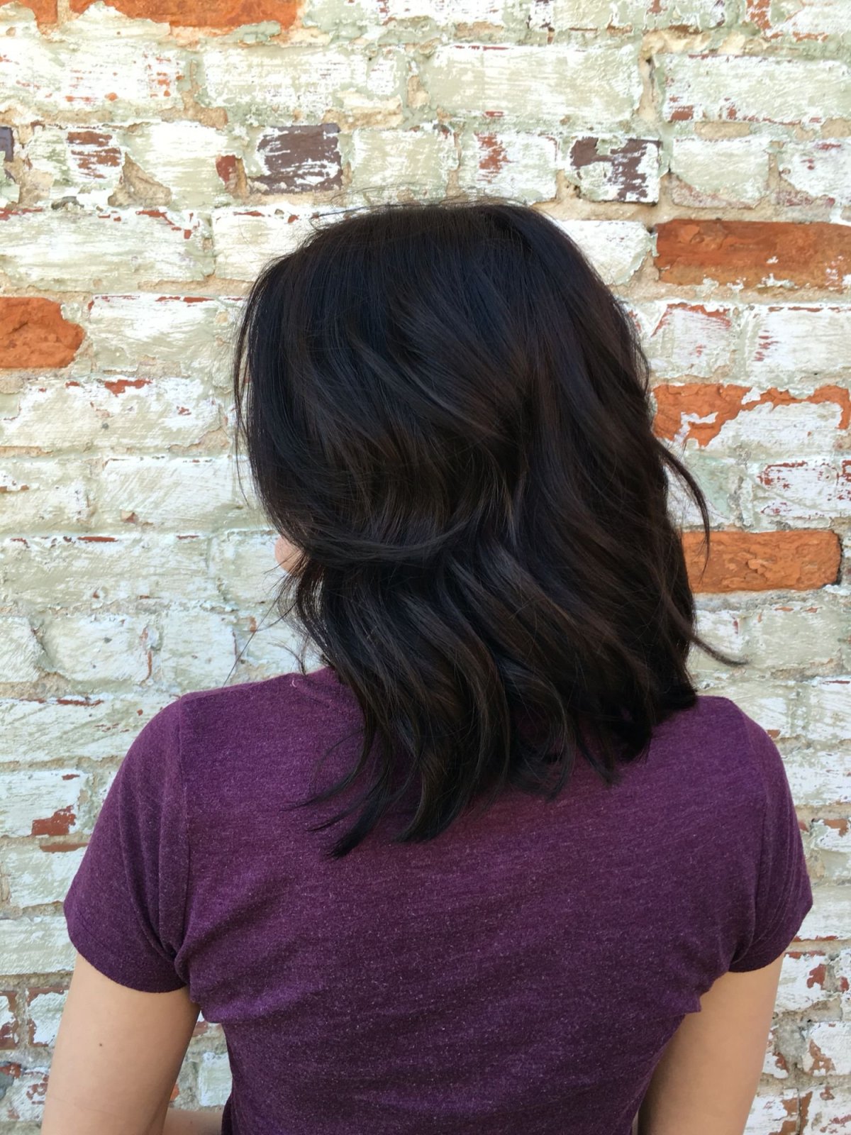 Брюнетка с каре