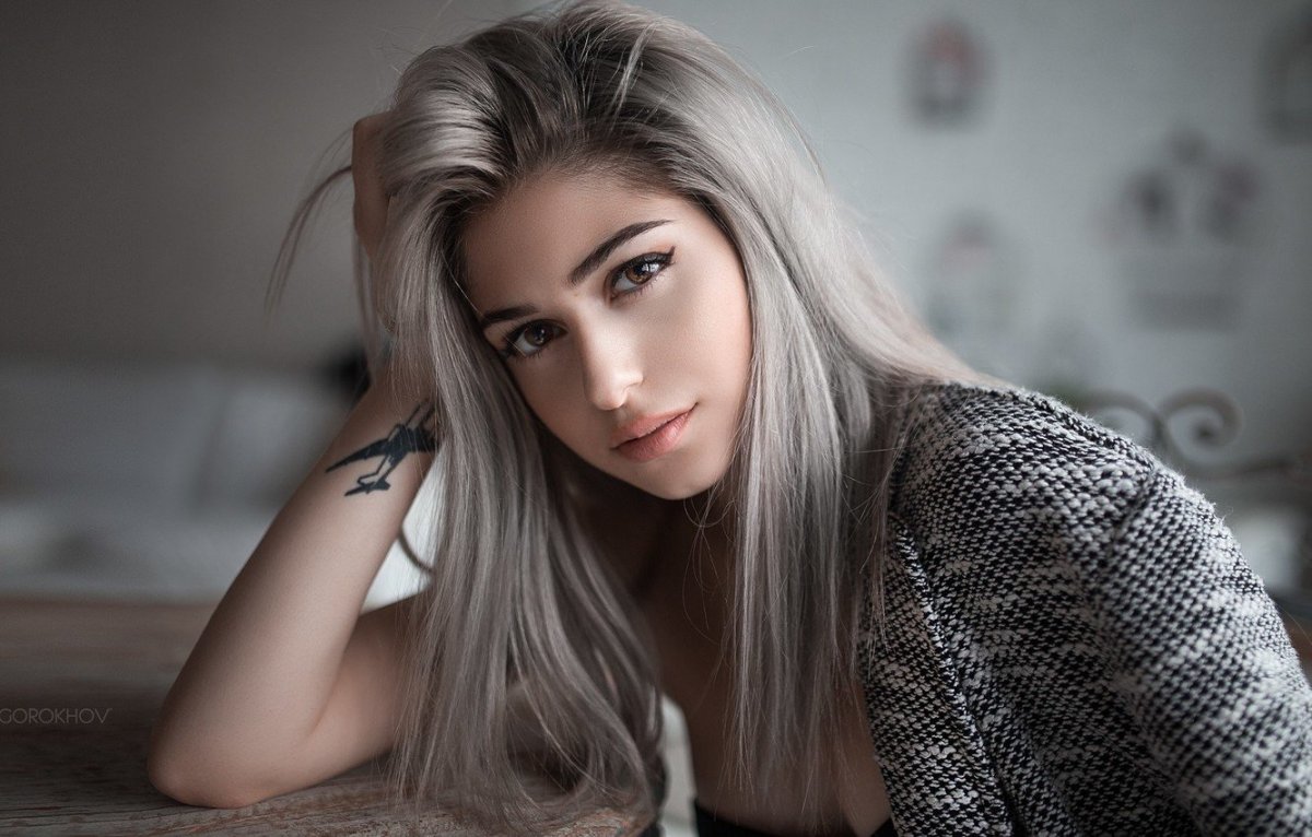 Кейт Аптон лицо