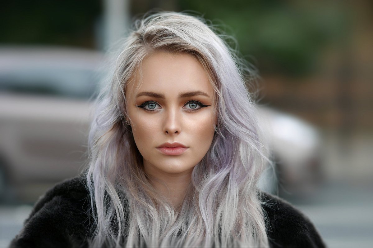 Пепельные волосы у девушек