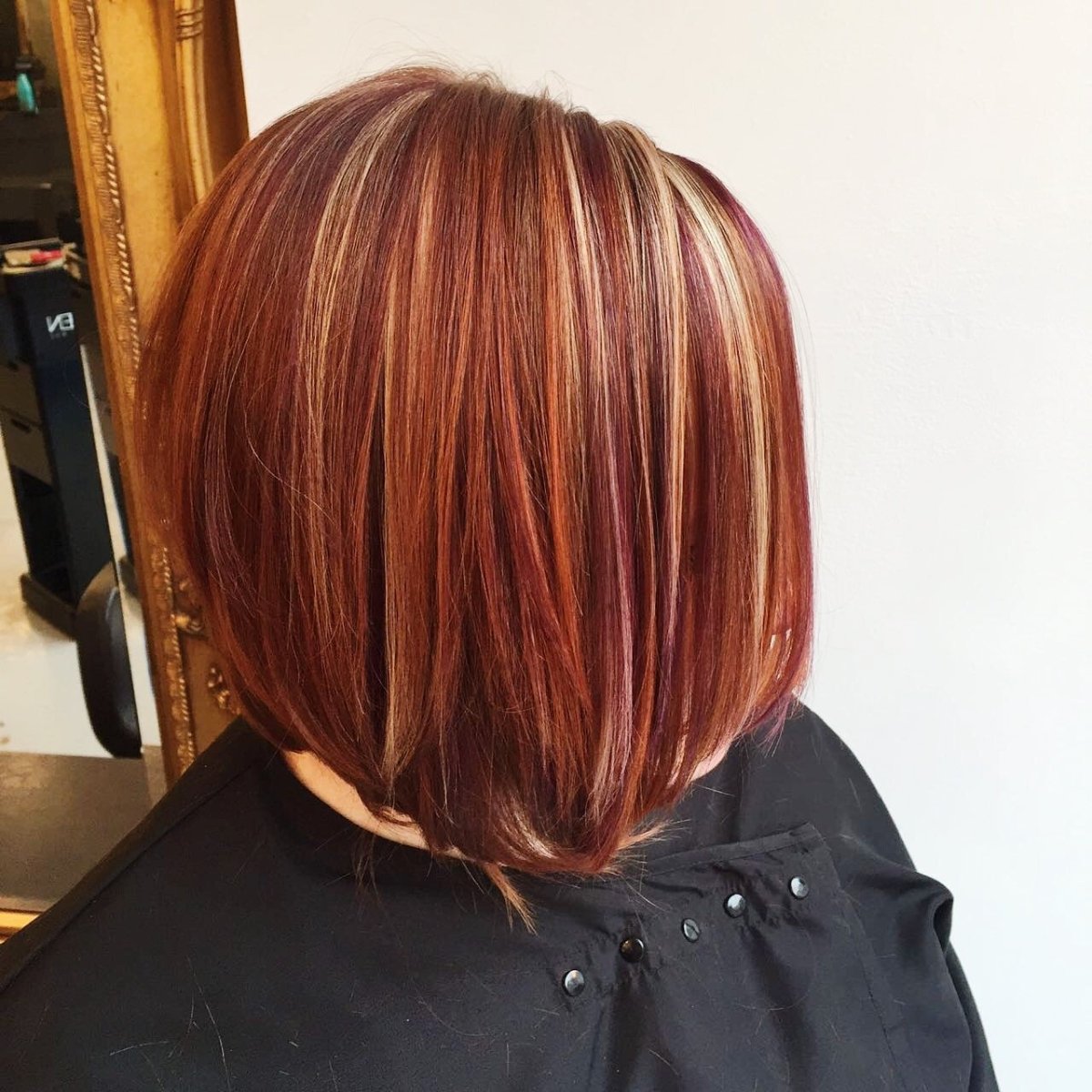 Pixie Bob стрижка красный