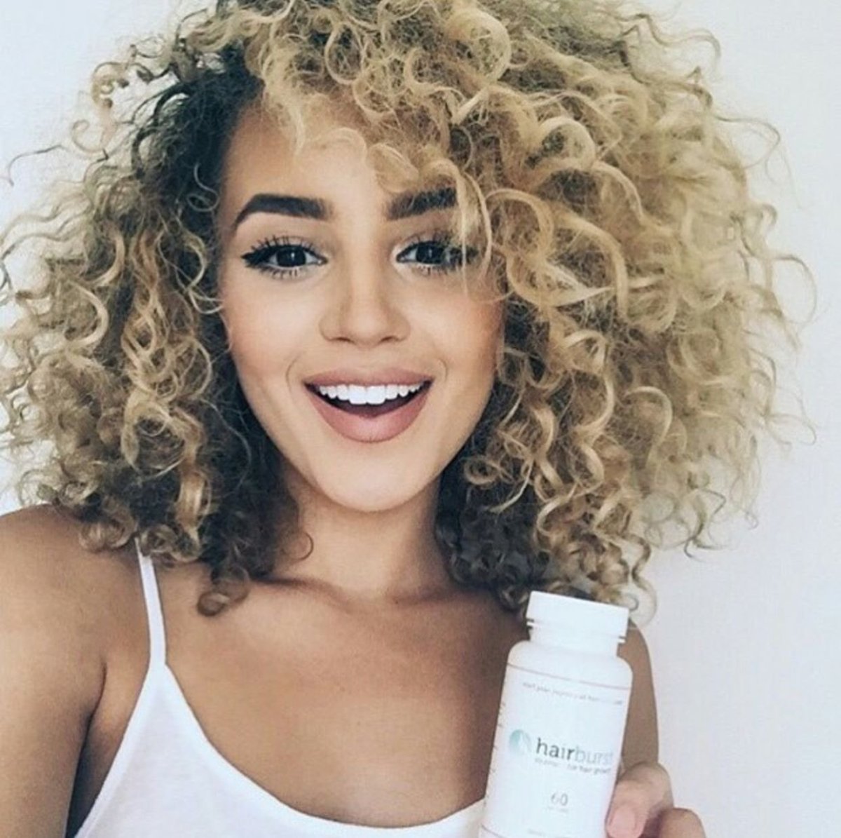 Катя Василенко кудри