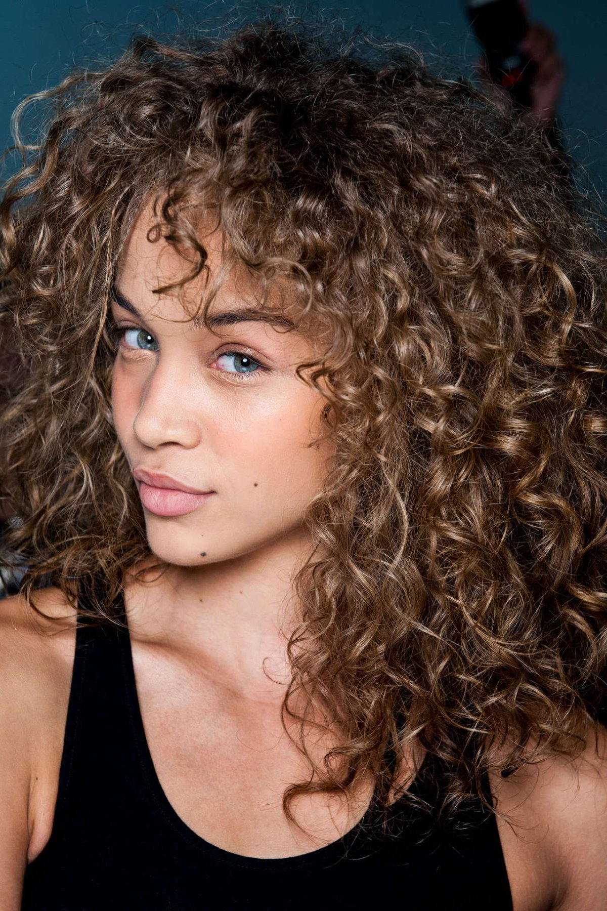 Jasmine Sanders кудри