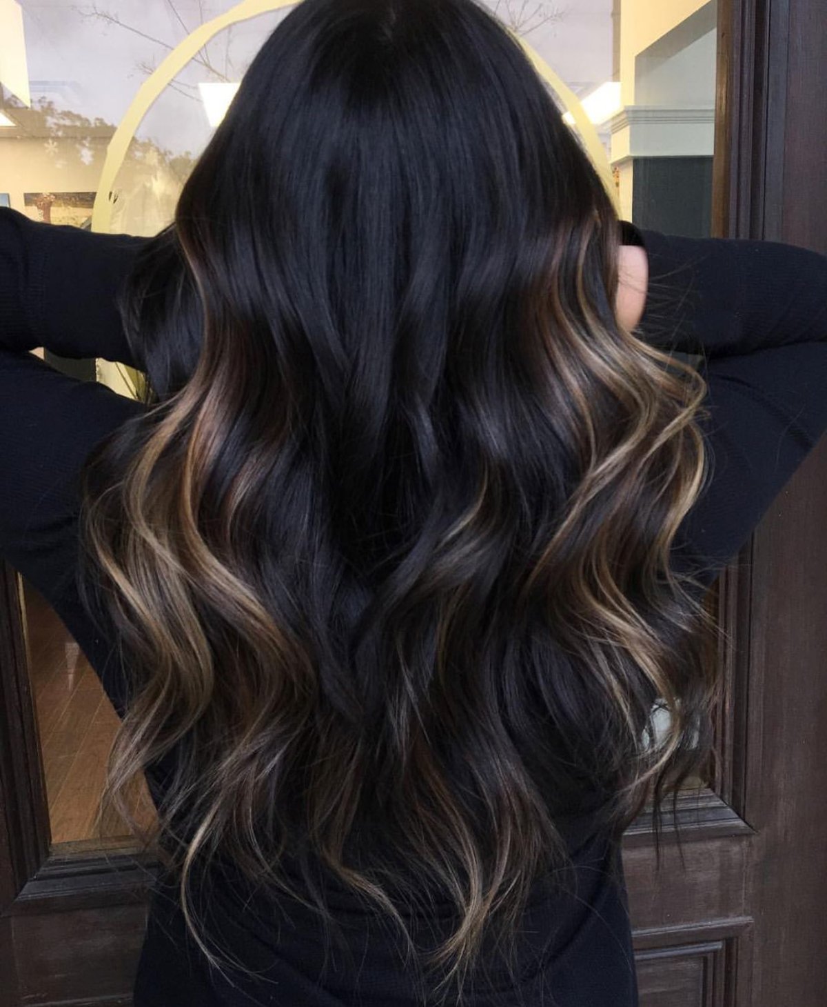 Окрашивание волос 2021 балаяж на темные