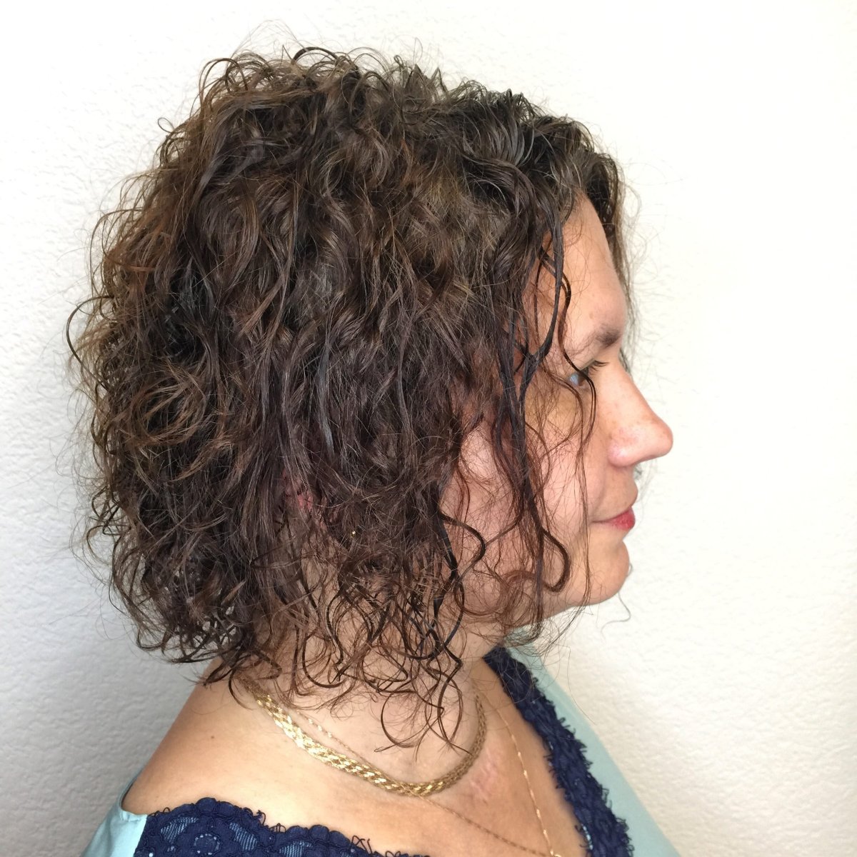 Биозавивка волос Локоны на каре