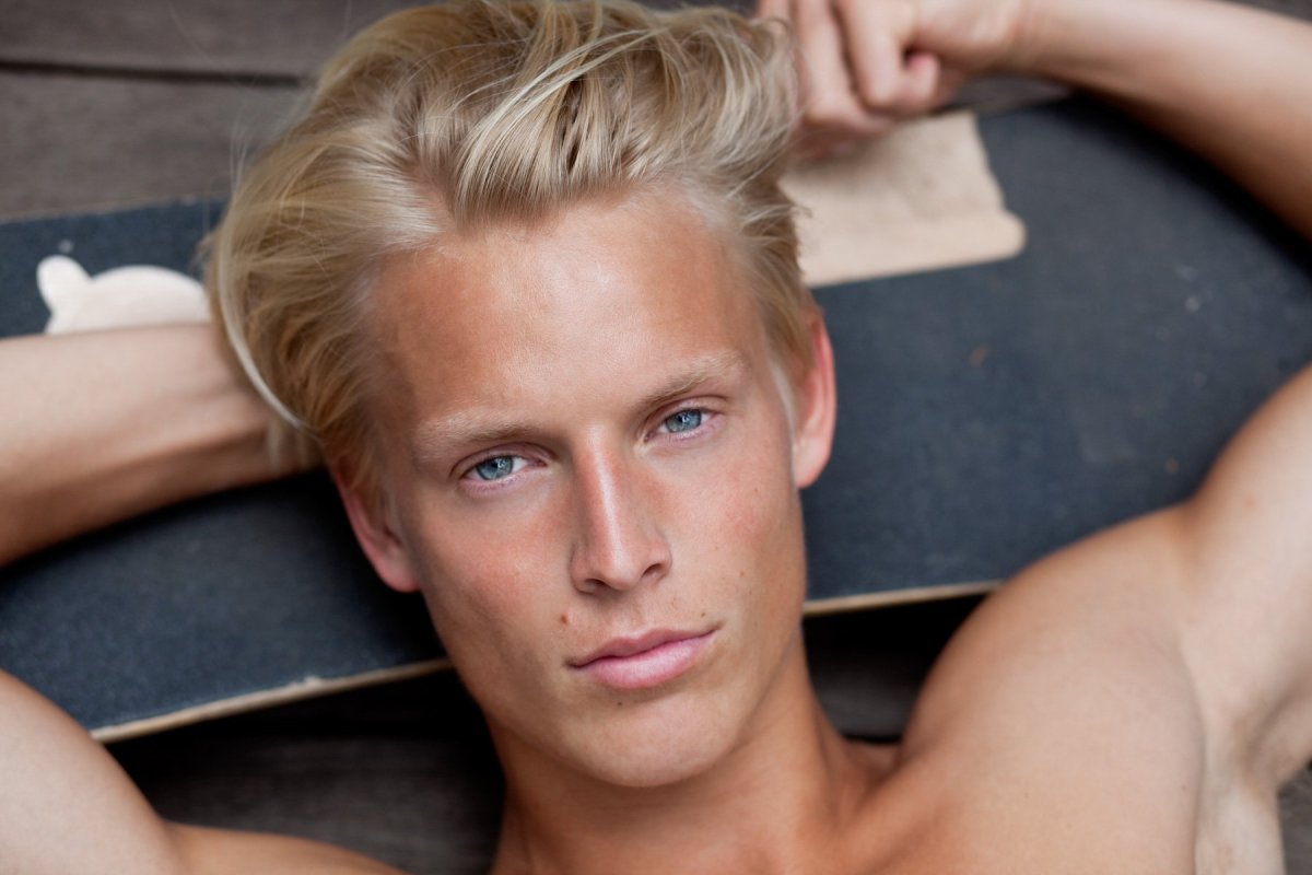 Heath Hutchins глаза