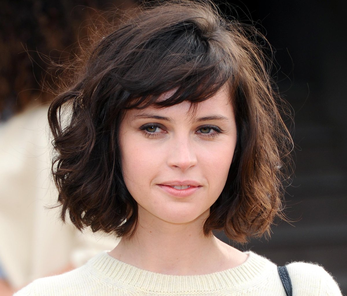 Стрижки на густые волнистые волосы