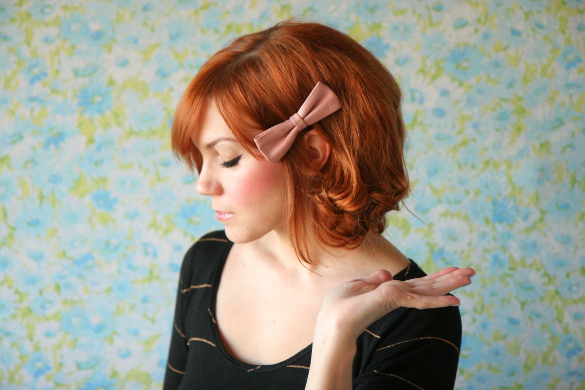 Рыжие каре с челкой