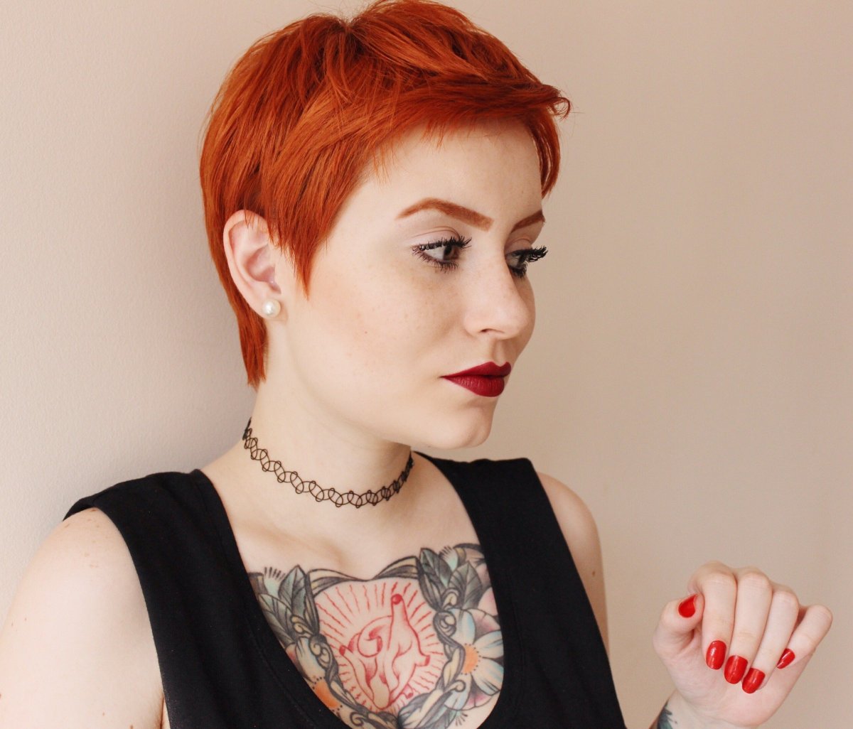 Стрижка Пикси на короткие рыжие волосы