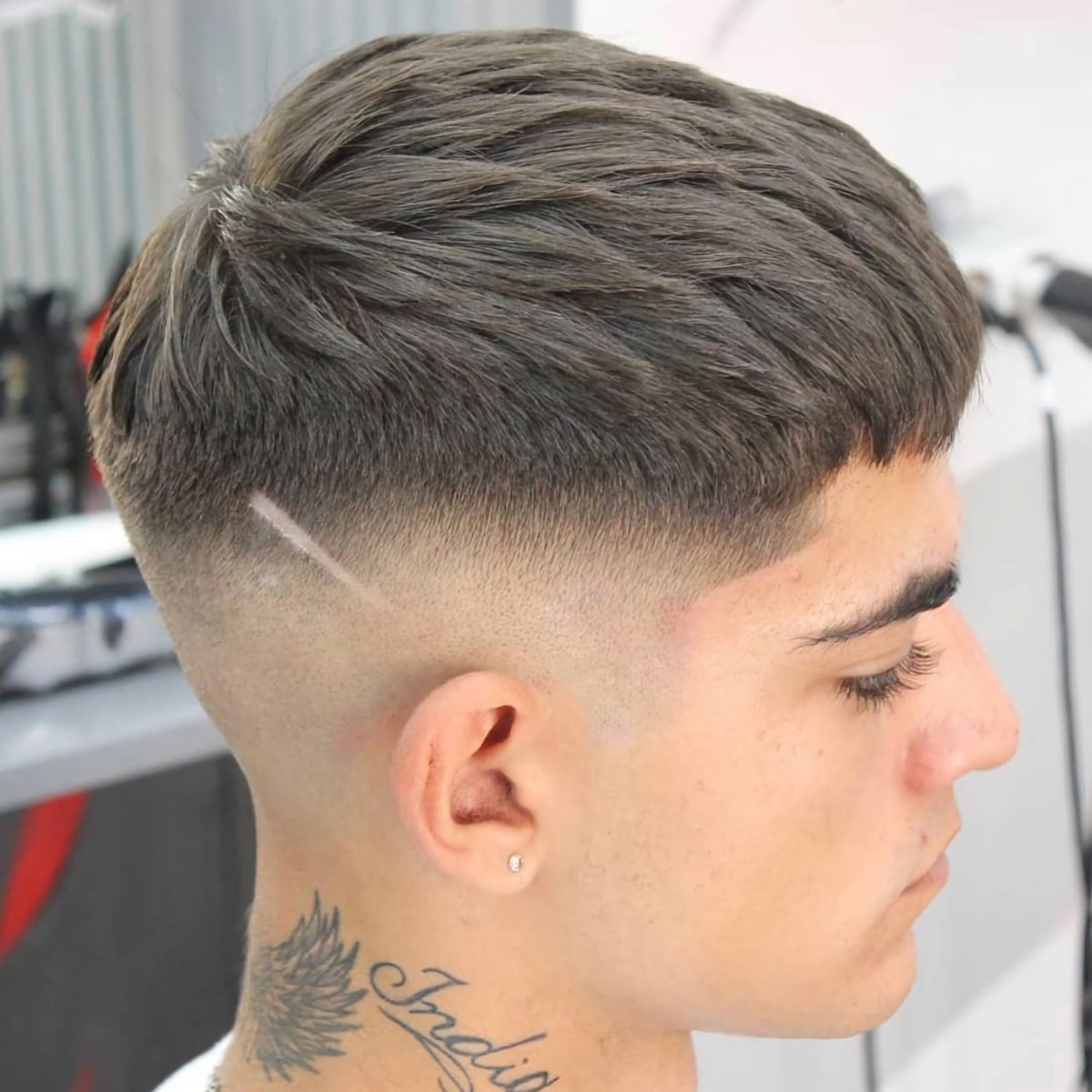 Фейд кроп стрижка