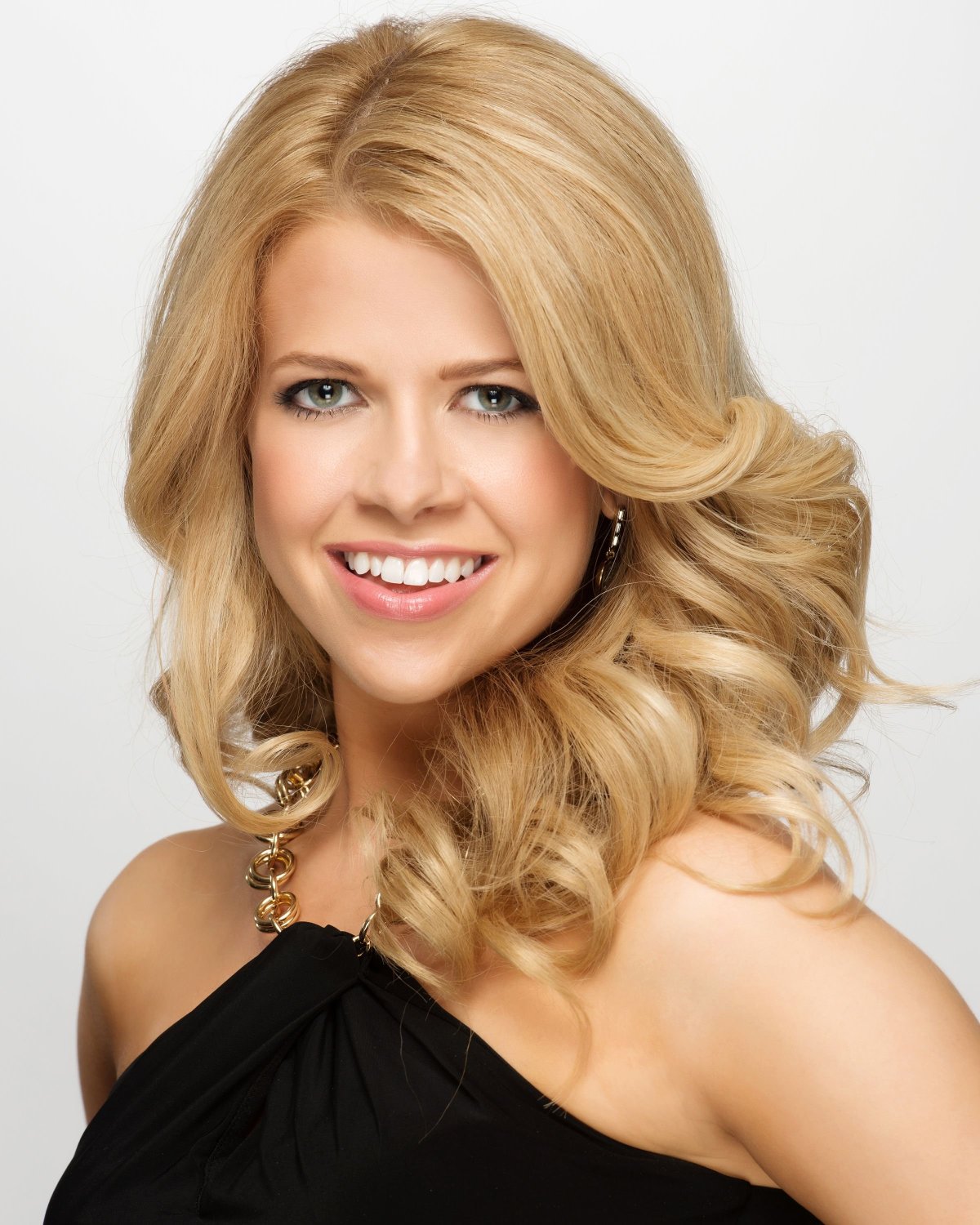 Причёски с накрученными волосами