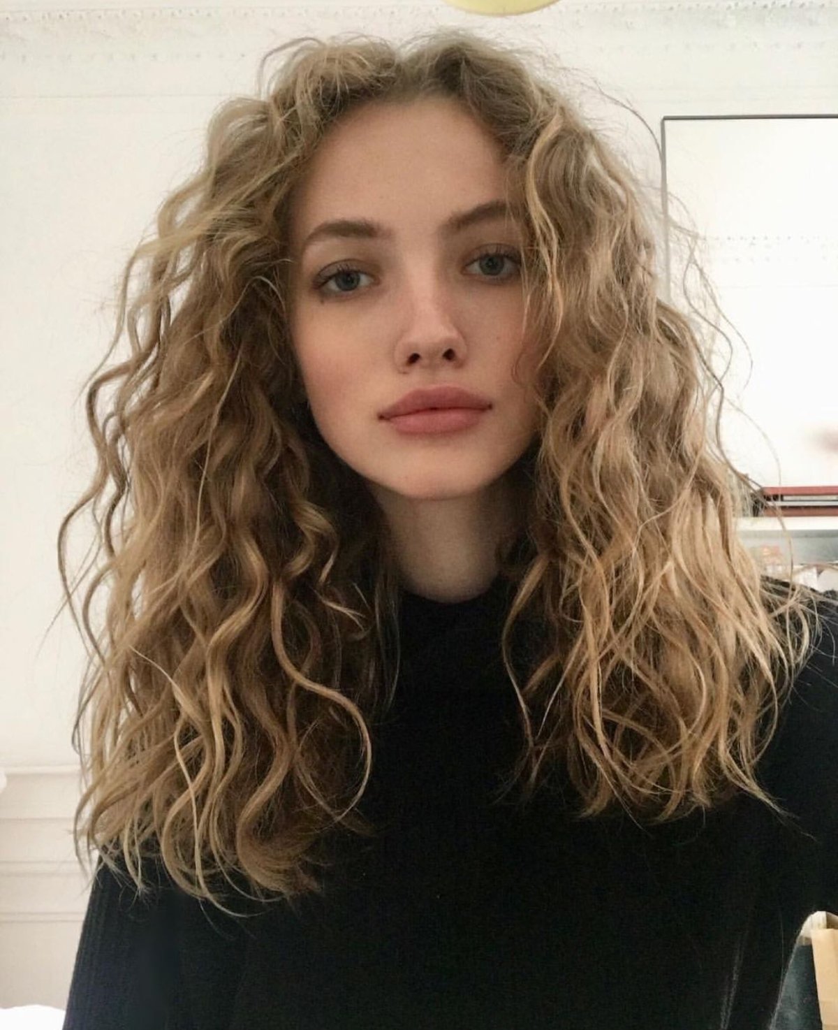 Вероника Долгова