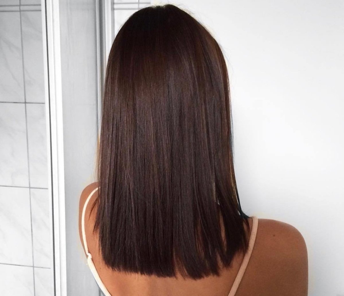 Пепельный Каскад на короткие волосы