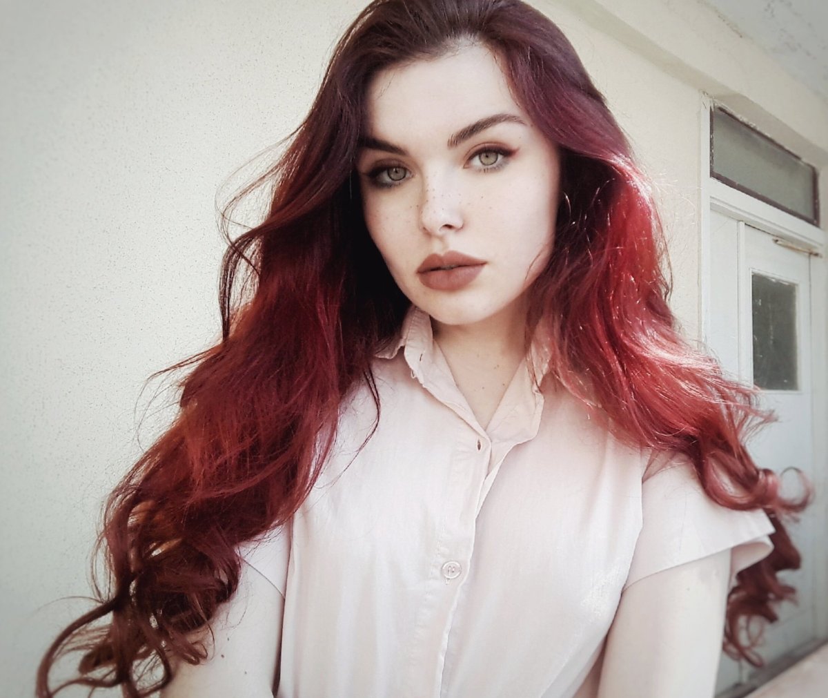 Бургунди цвет волос