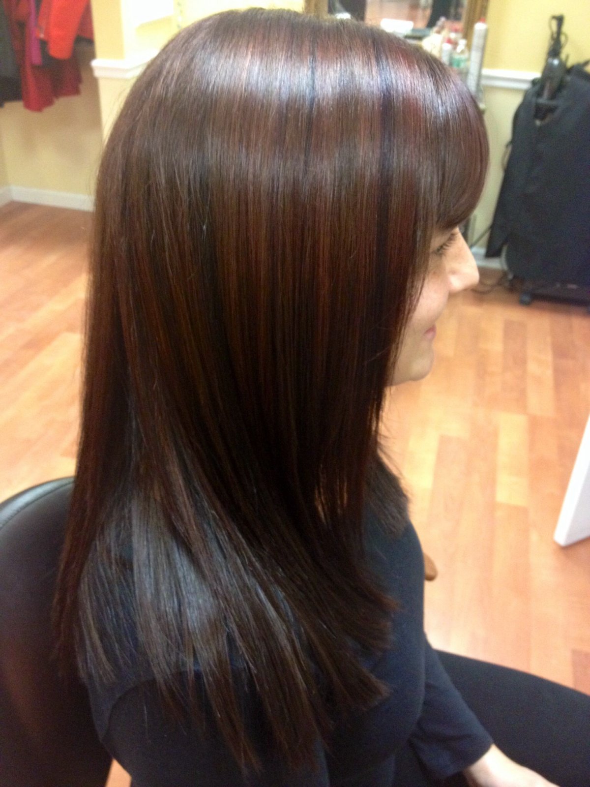 Из черного в шоколадный цвет волос