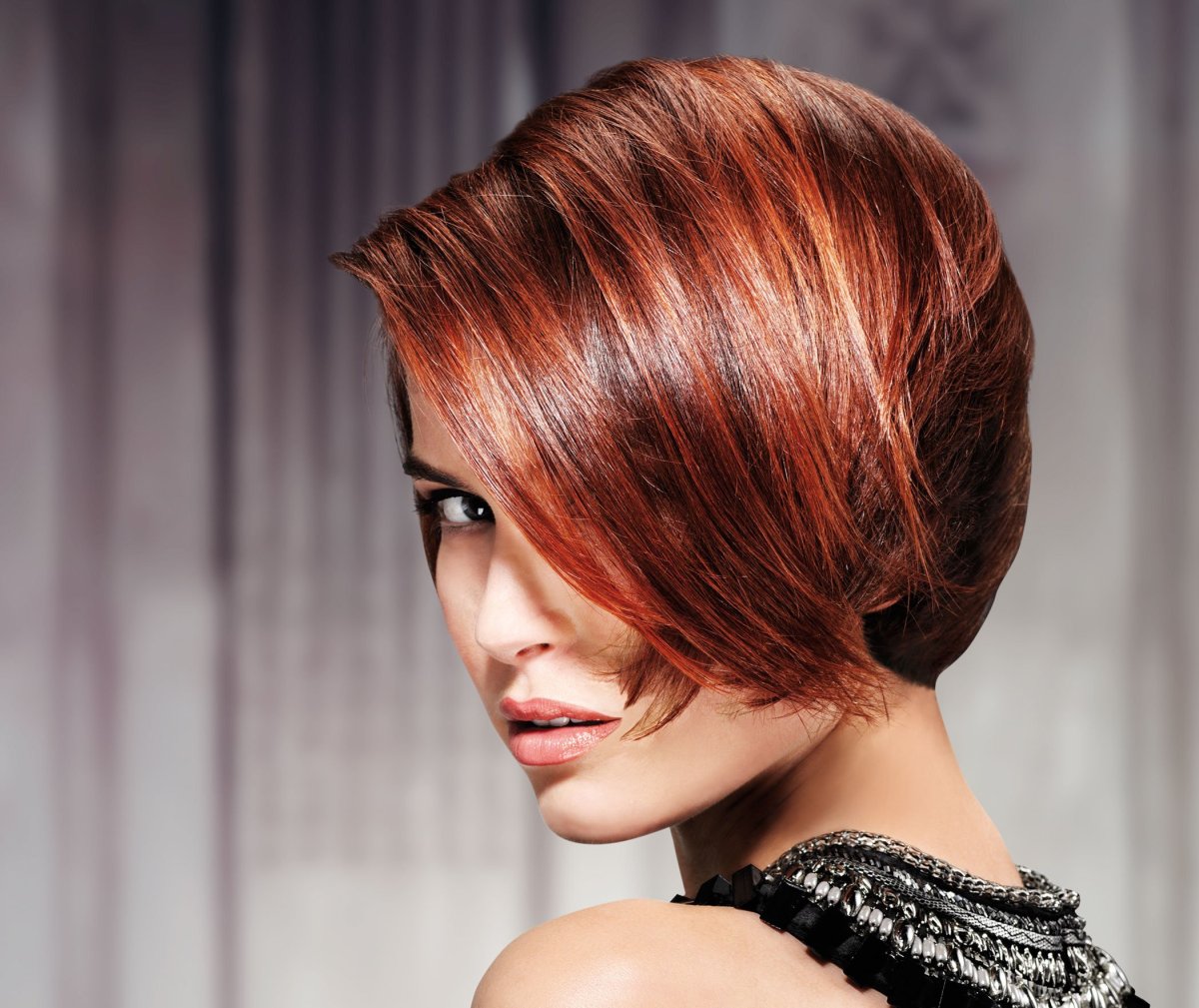 Модные стрижки каре Боб Пикси