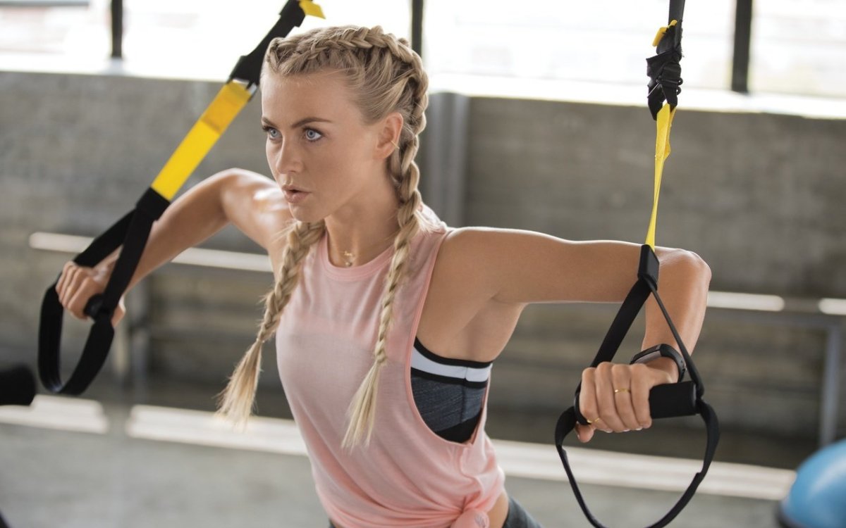 Спортивные прически для девушек