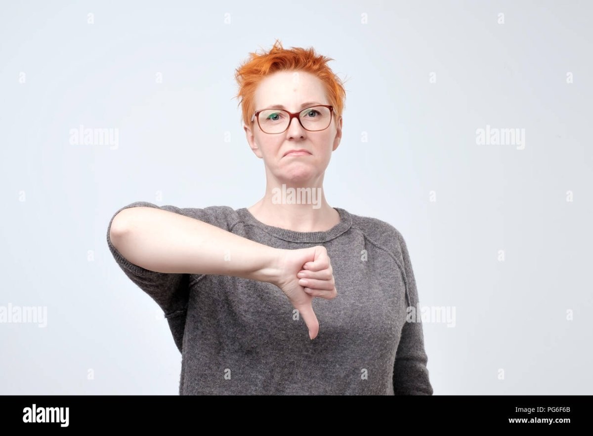 Рыжая женщина 50 лет