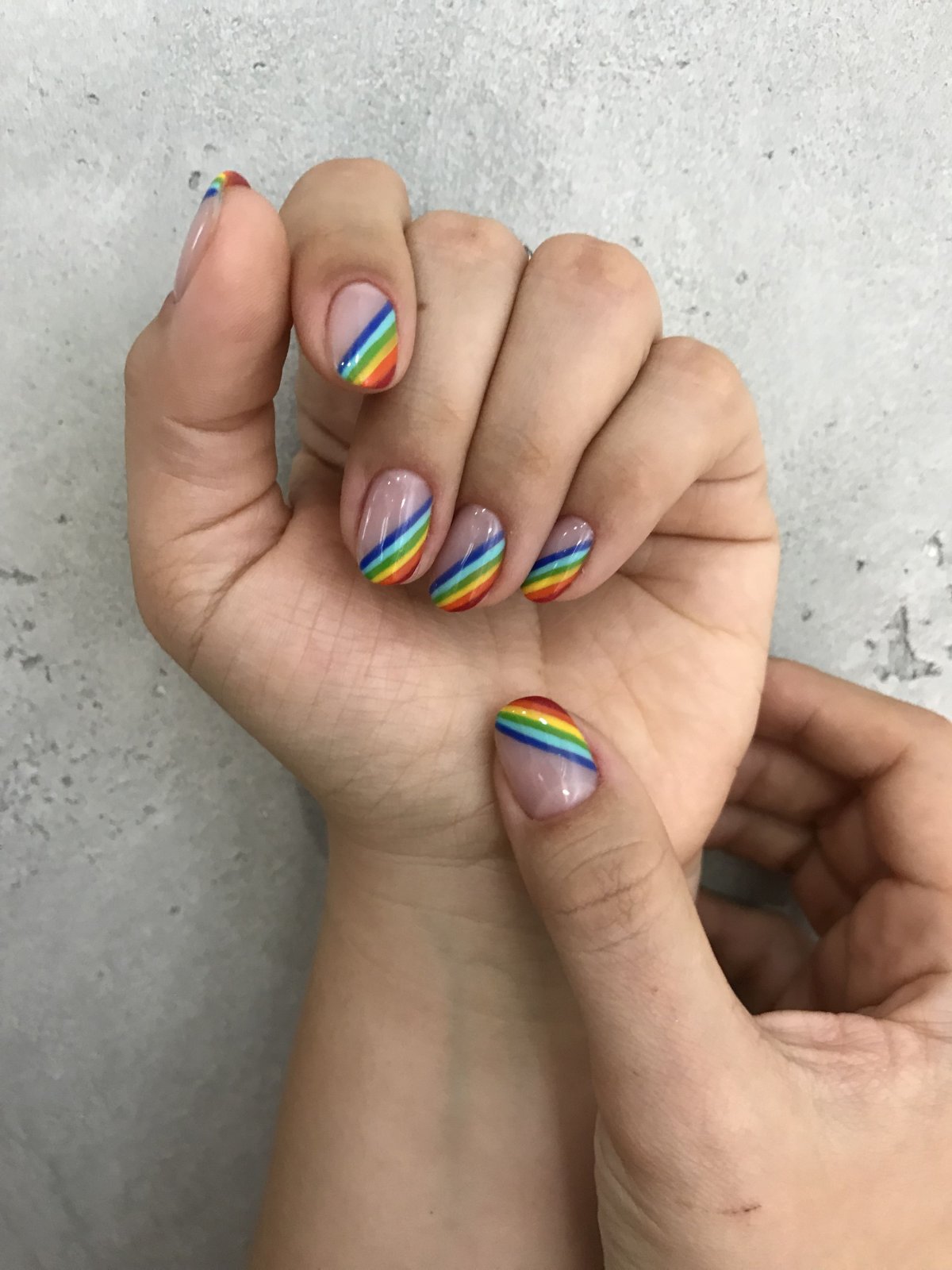 Маникюр Радуга