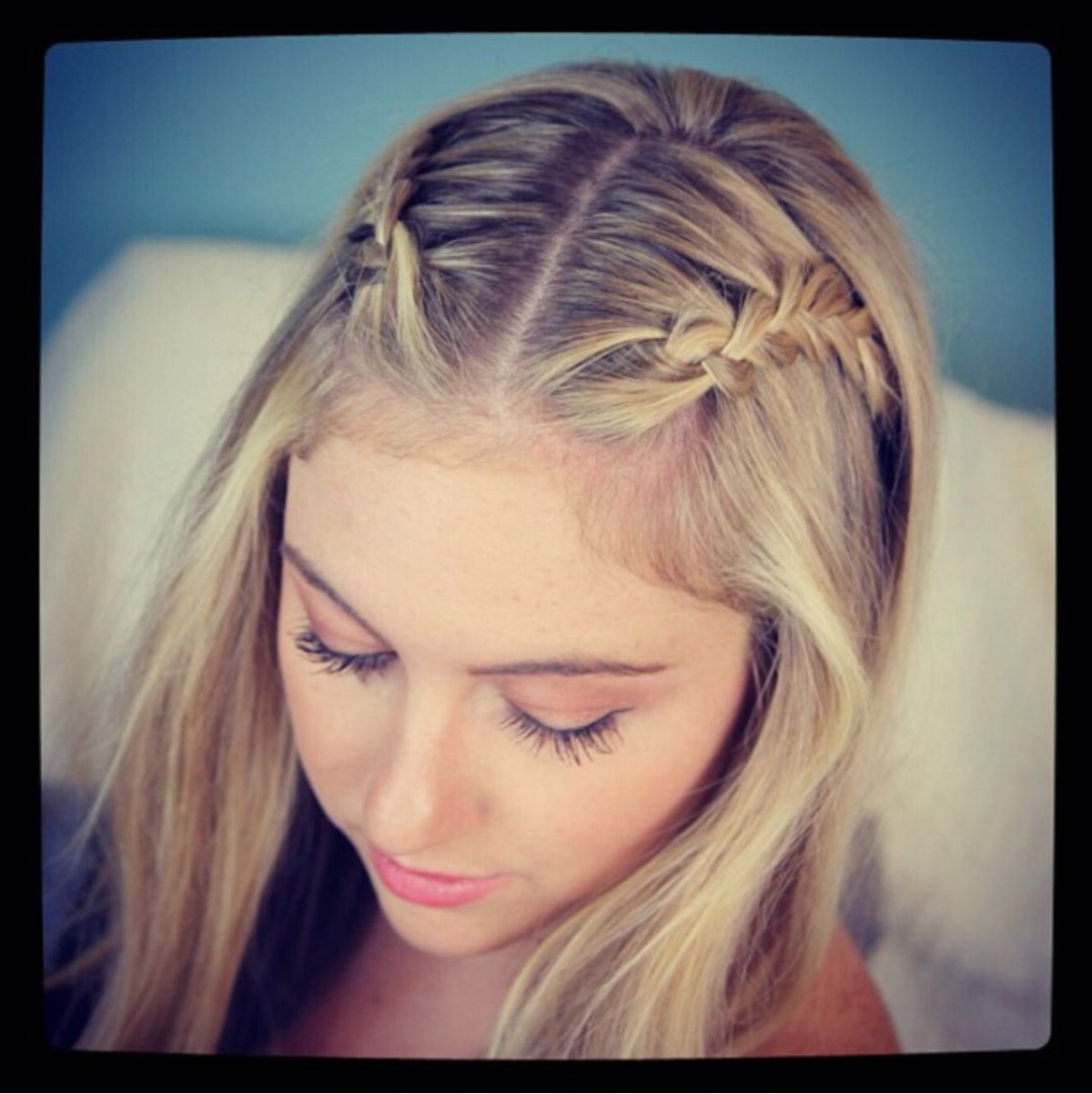 Как заплети челку красиво