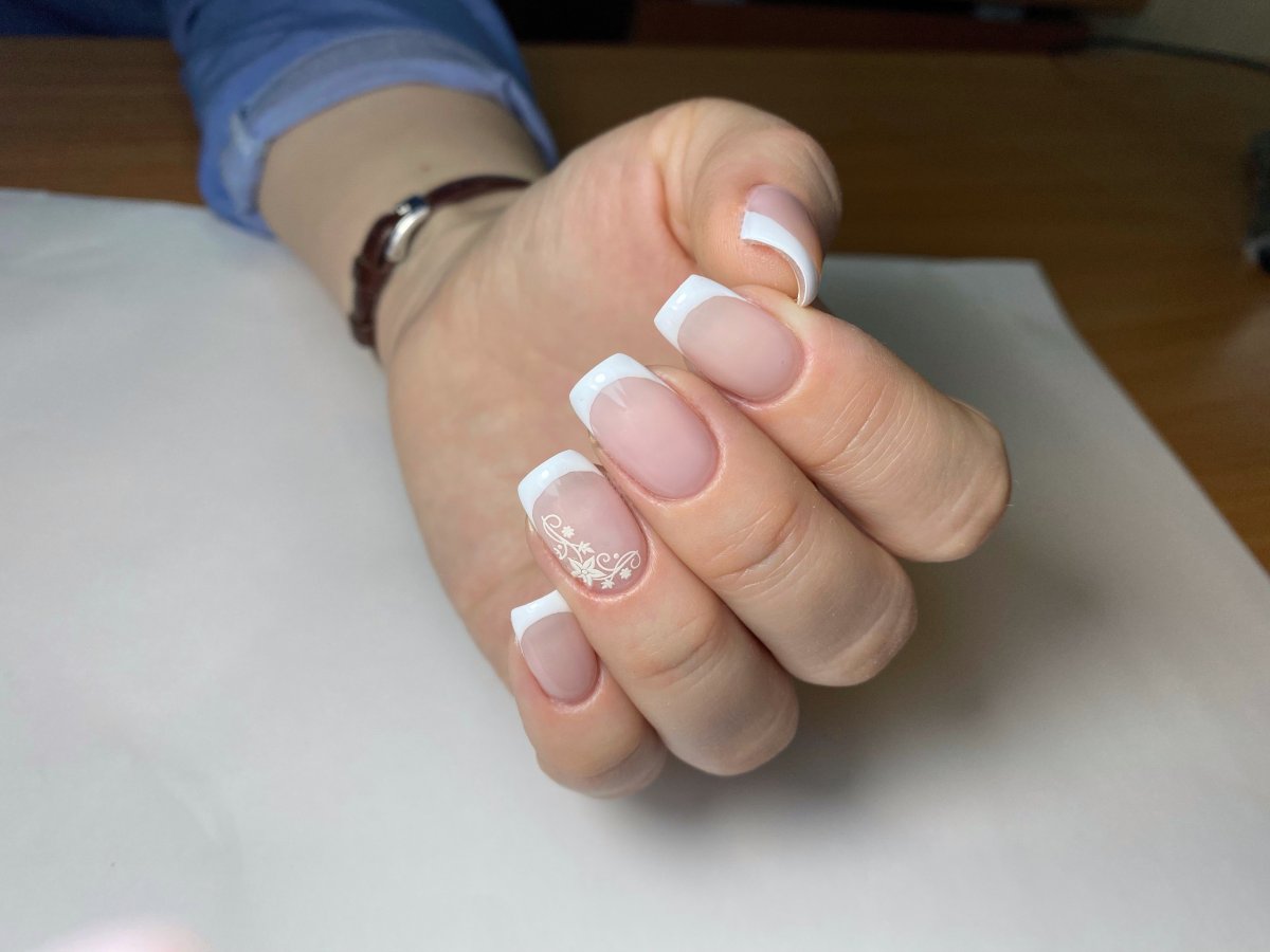 Маникюр с втиркой 2021 квадрат