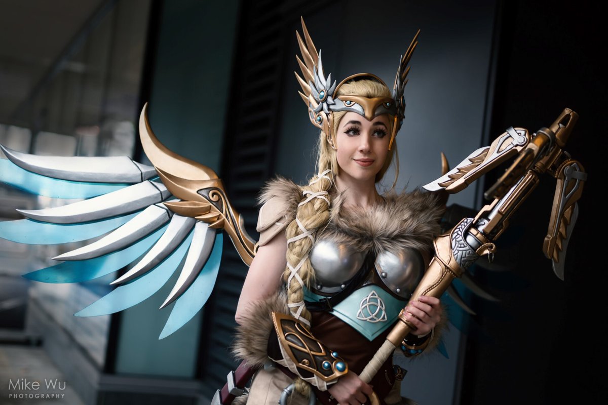 Валькирия мерси косплей