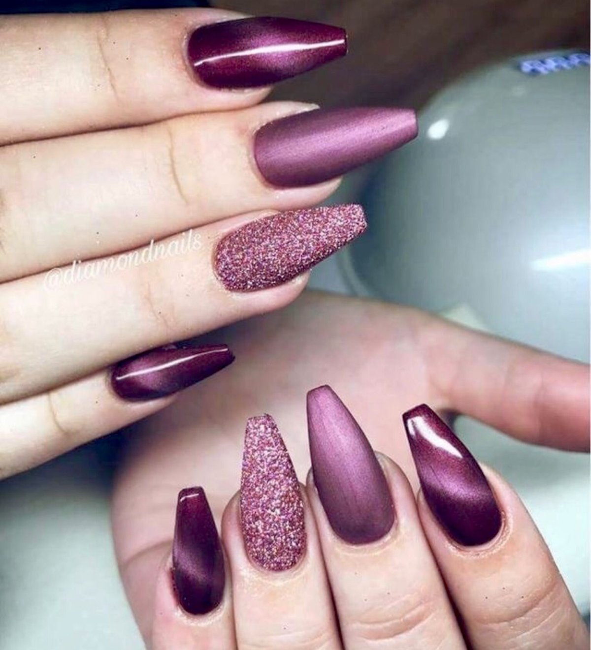 Ногти 2022 миндаль кошачий глаз