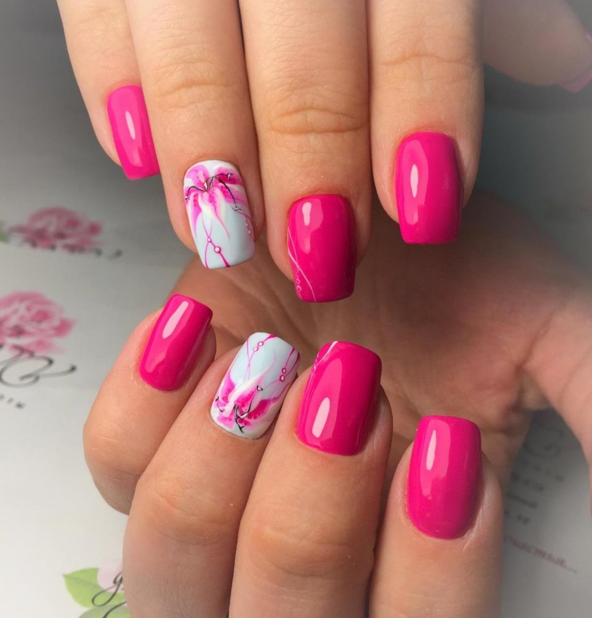 Розовый френч