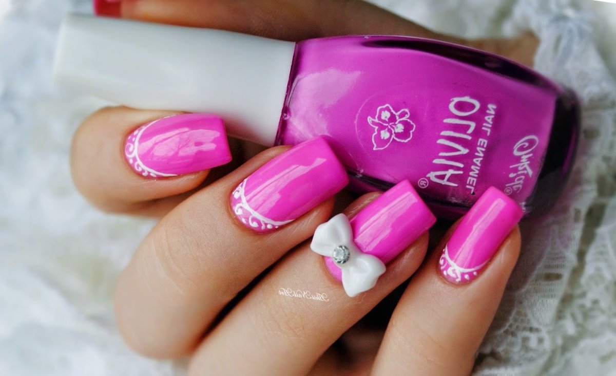 Френч миндаль фуксия