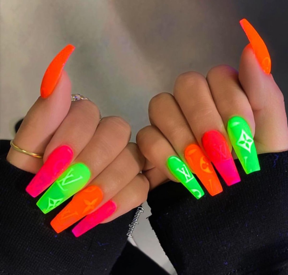 Фруктовый маникюр