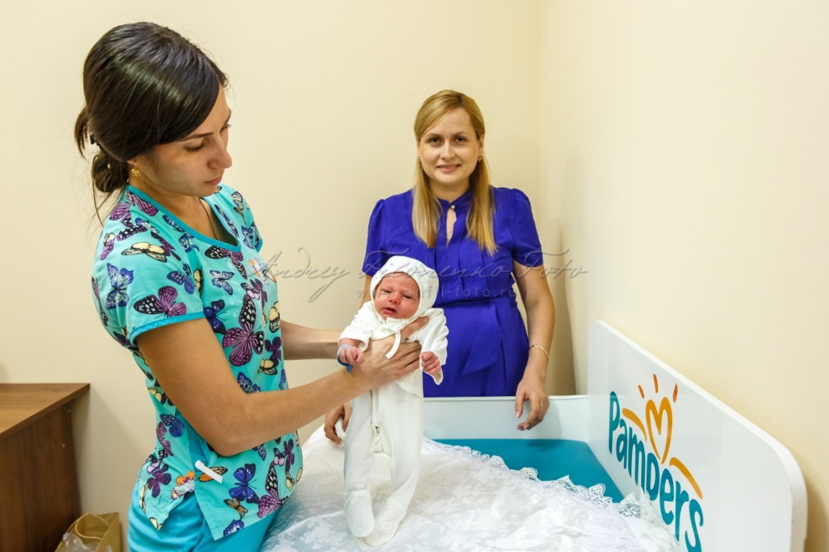 Маникюр в роддом