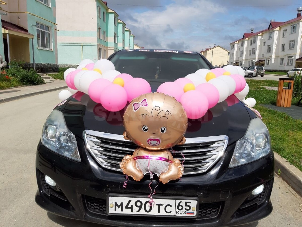 Украшение машины на выписку