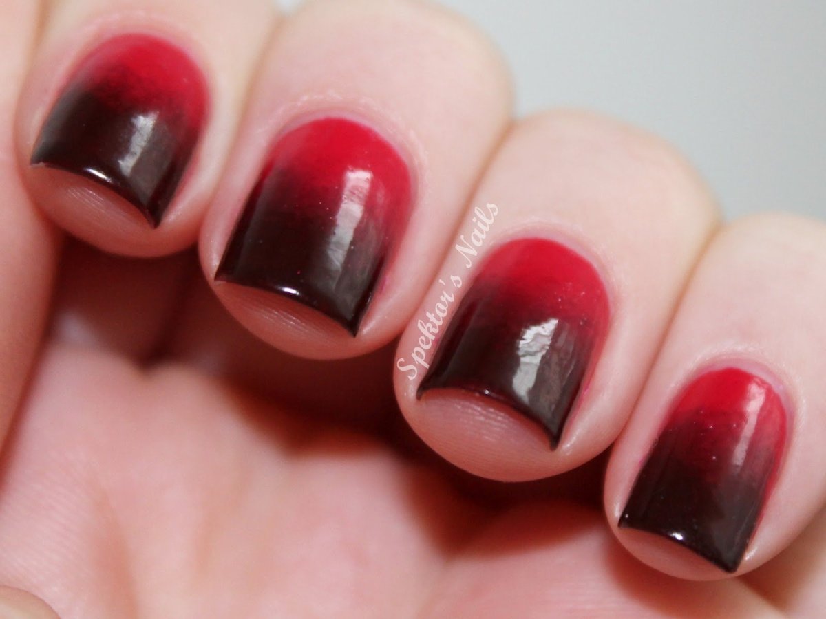 Чёрно-красный маникюр
