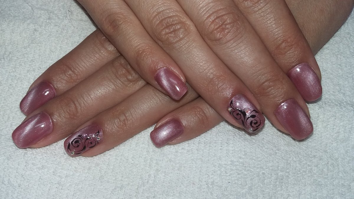 Кошачий глаз маникюр цвета