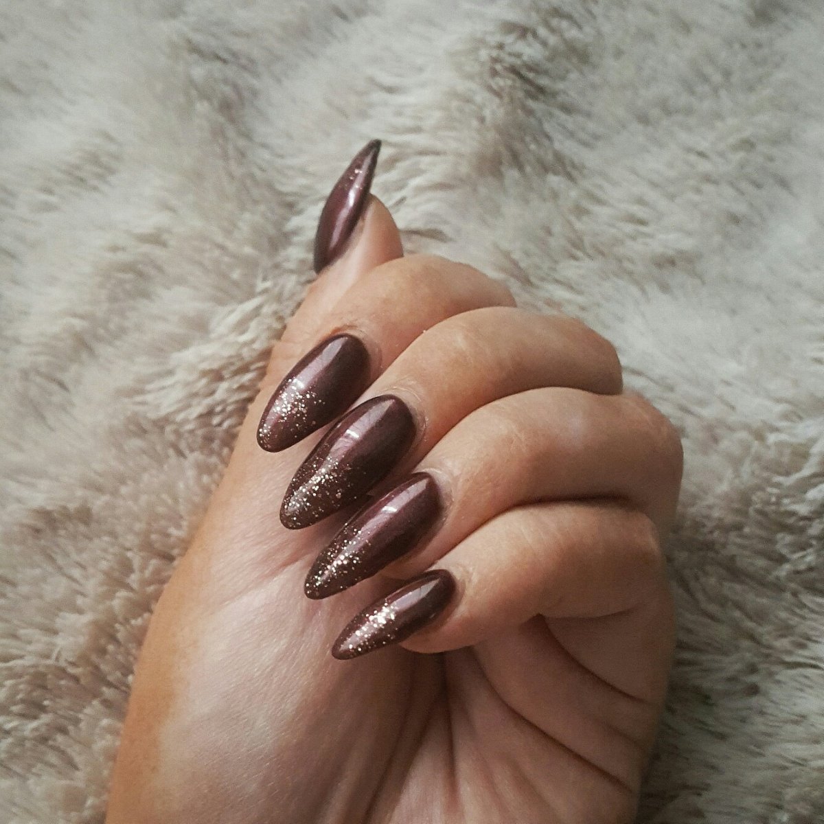 Маникюр от светлого к темному