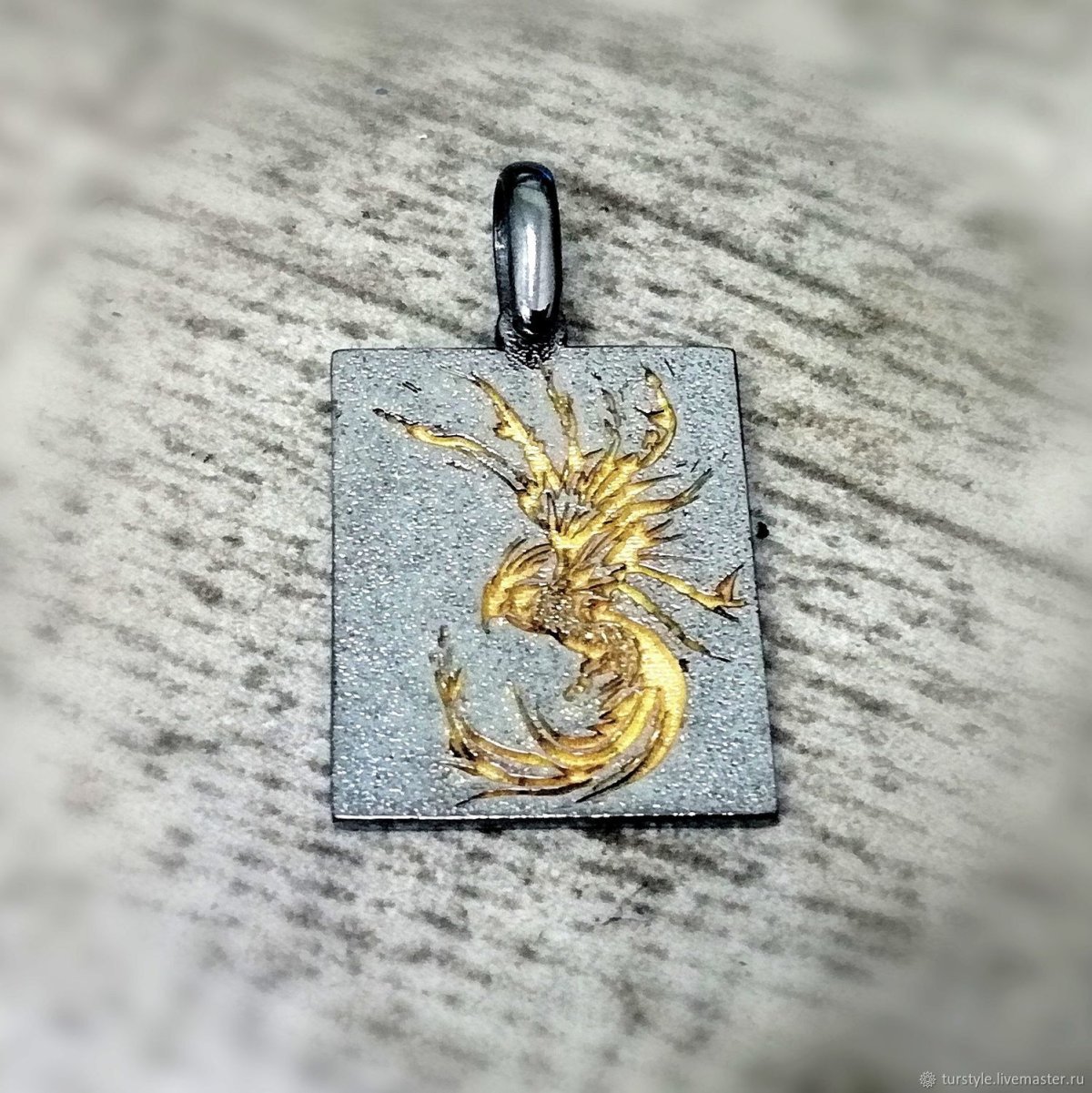 Золотой амулет Феникс