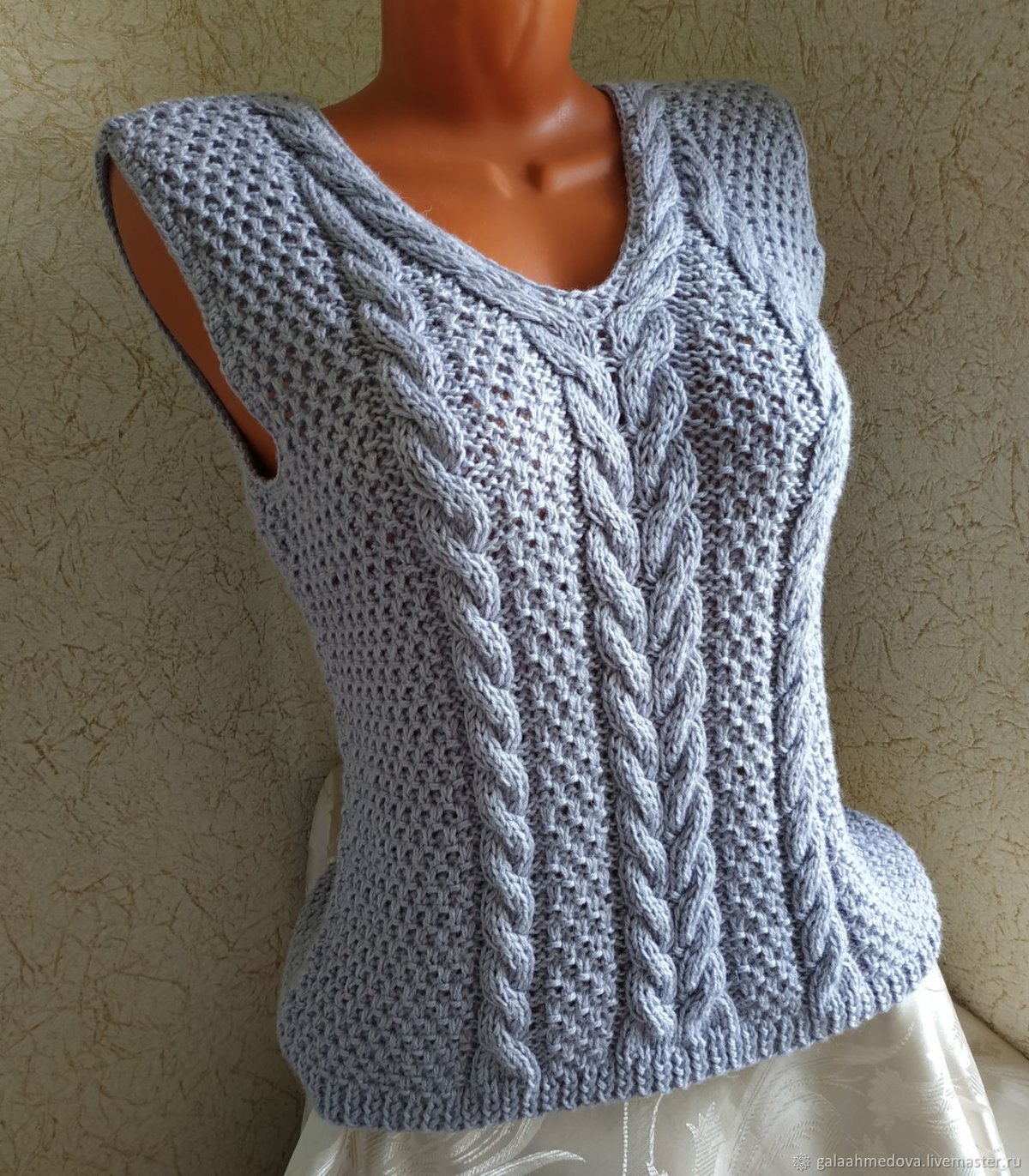 Жилет Эсприт серый вязаный