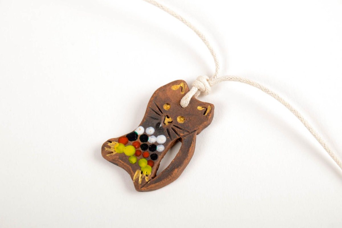 Керамические кулоны украшения