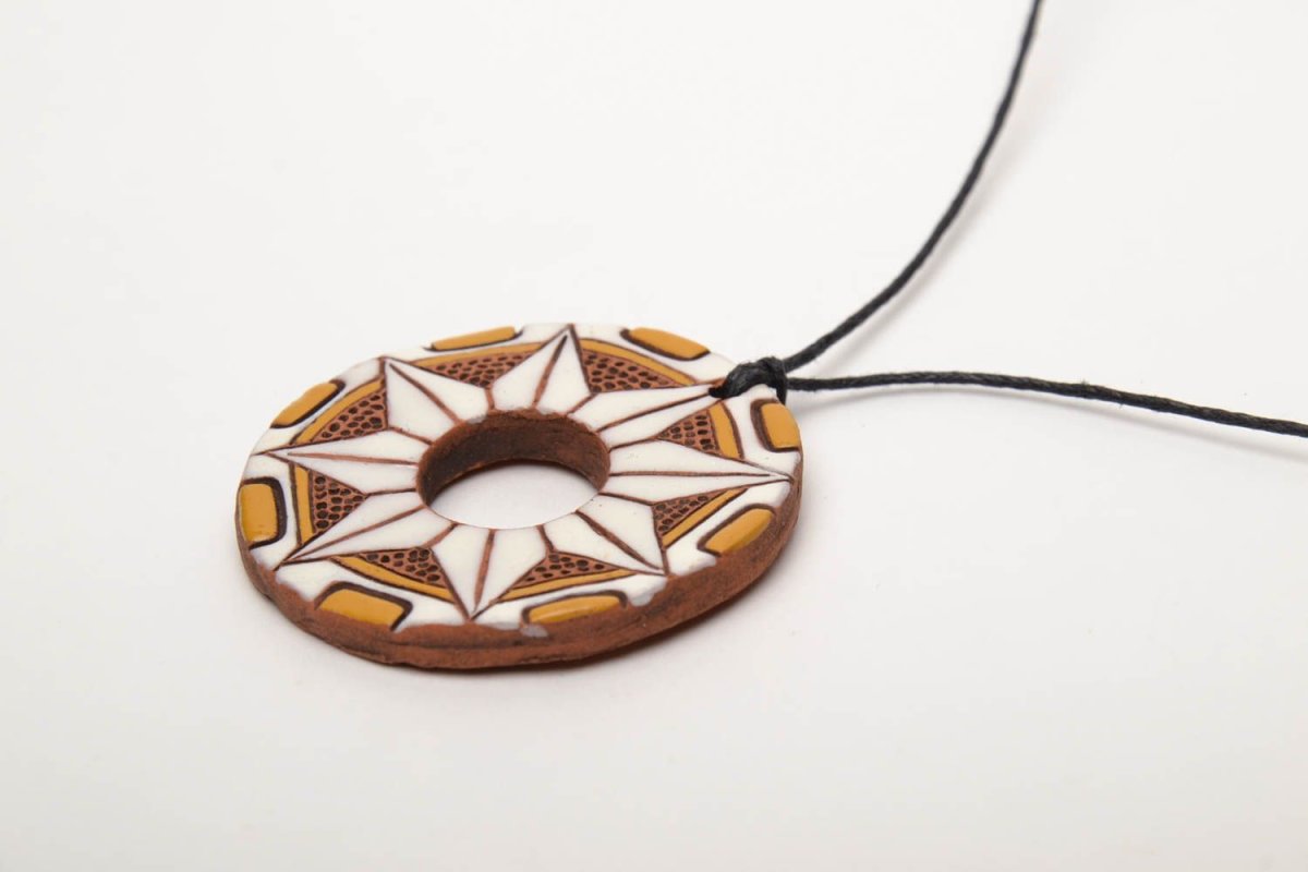 Этнические украшения керамика