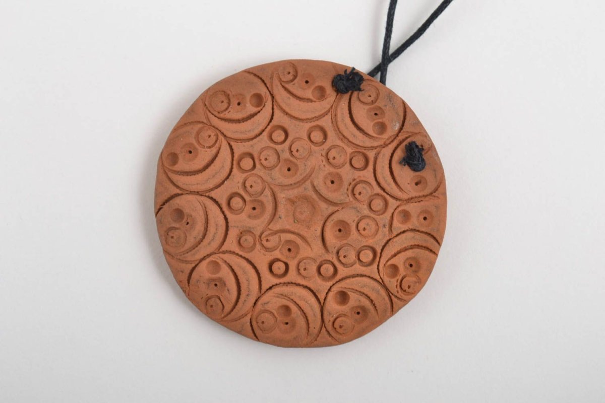 Керамическая подвеска