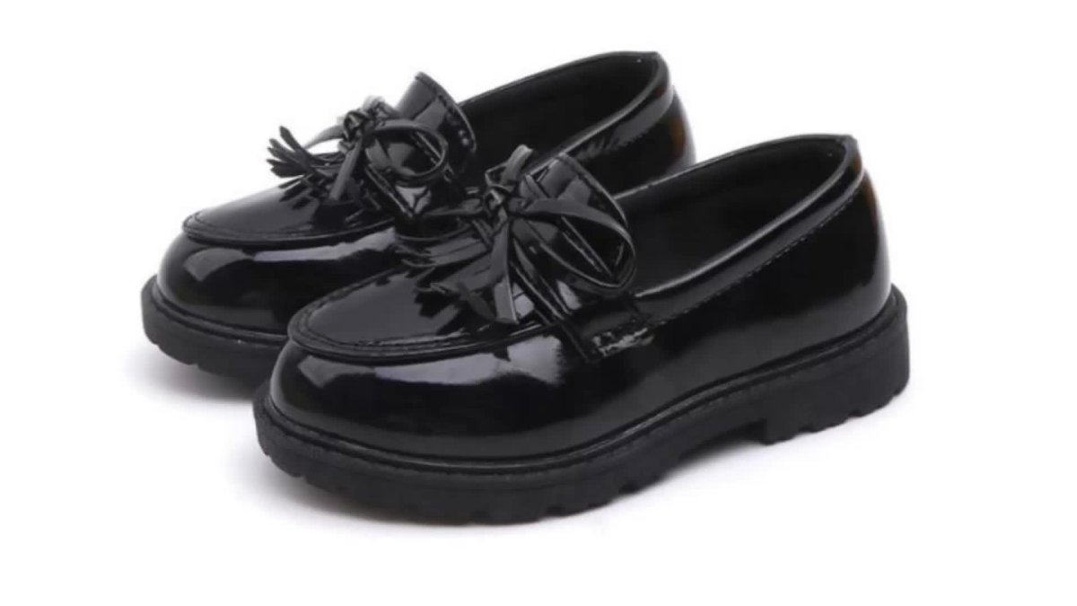 Школьные туфли для девочек