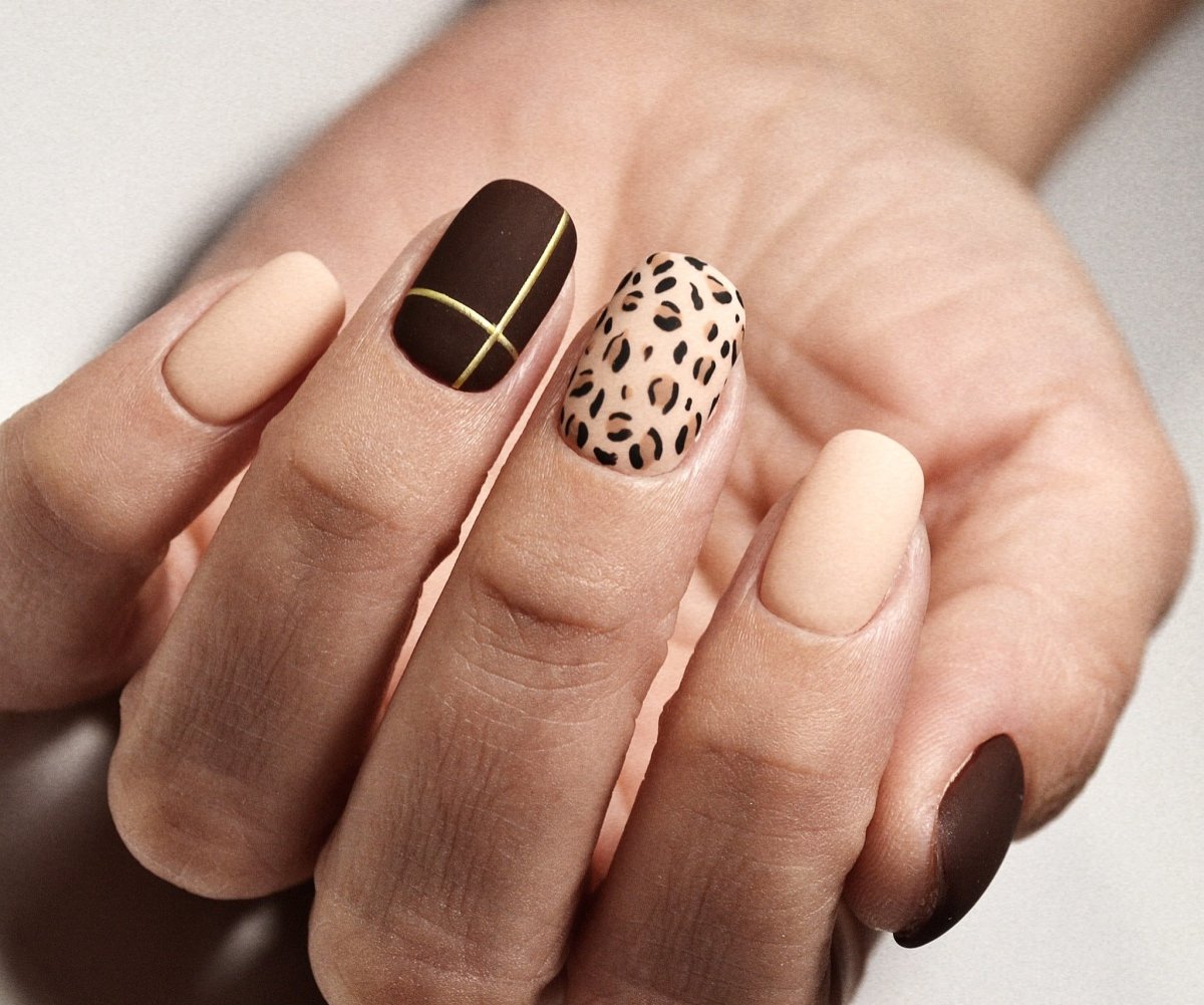 Леопардовый маникюр