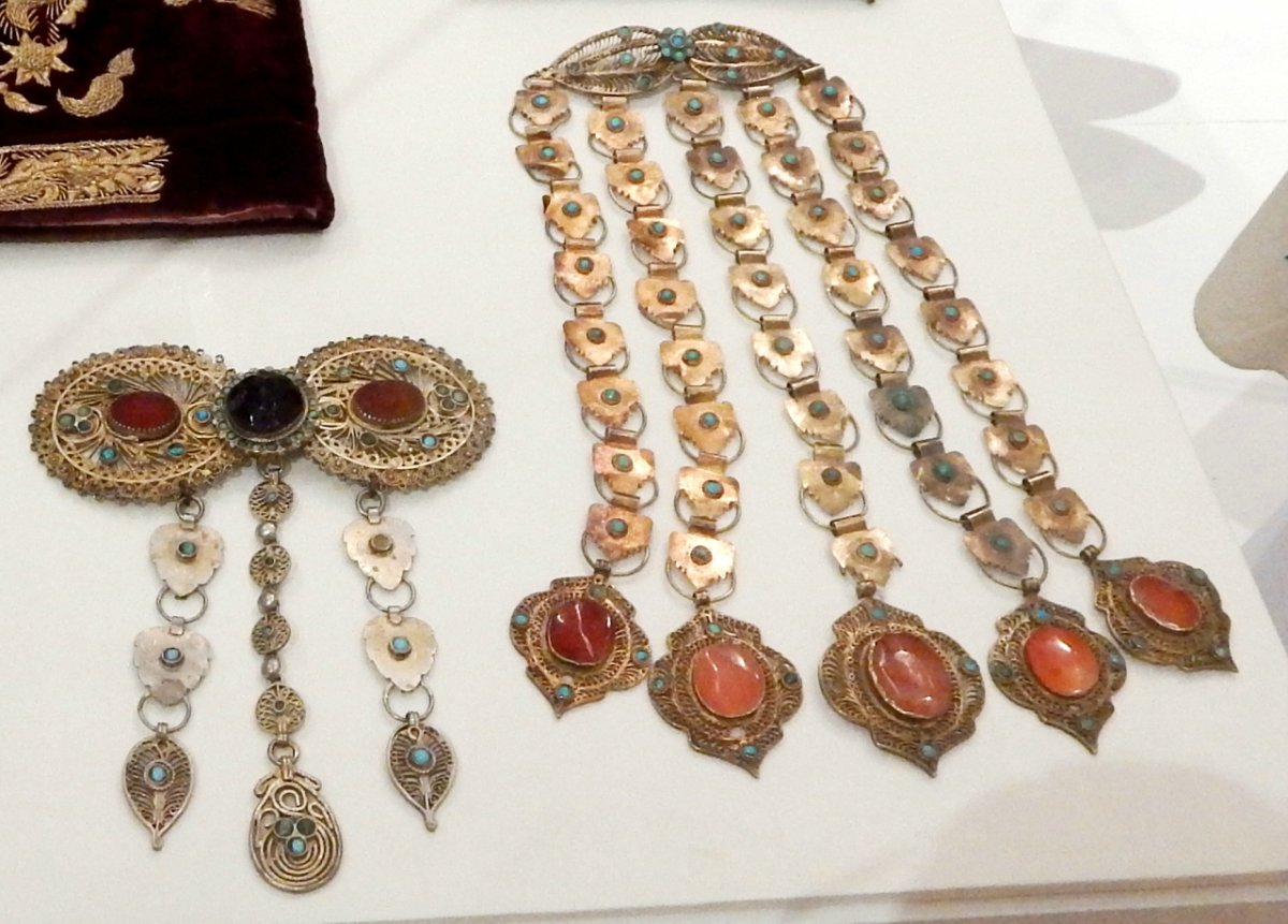 Яка чылбыры татарское украшение