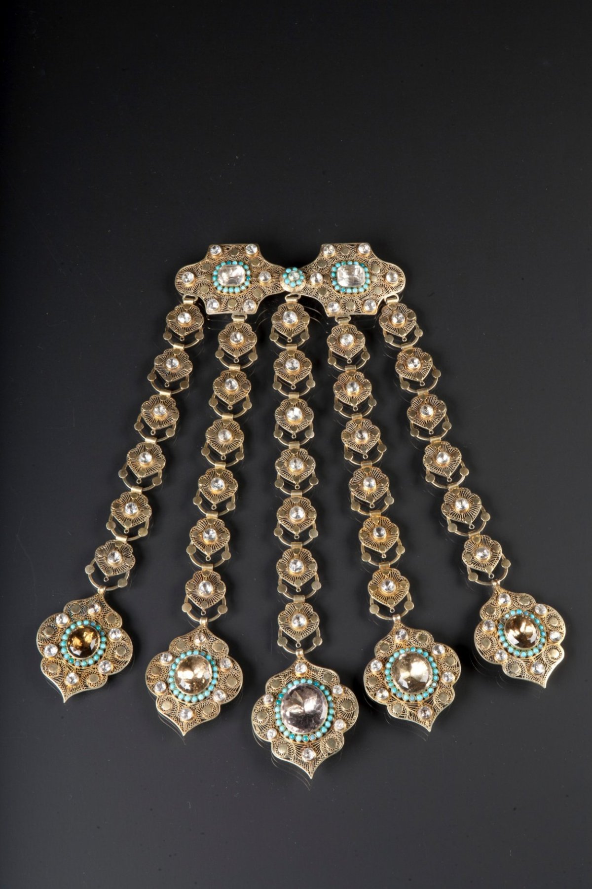 Хасите татарское украшение