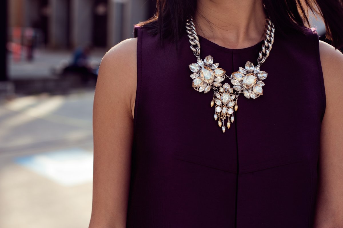 Колье к черному платью