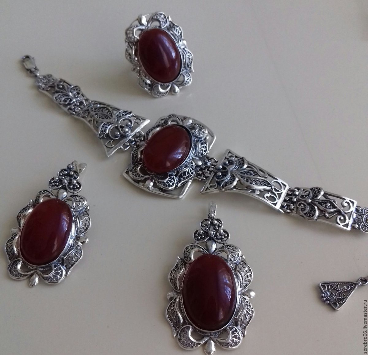 Кулон граната серебро