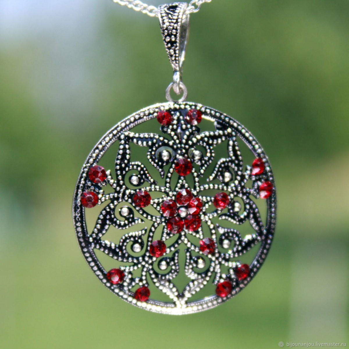 Черненое Берберское серебро