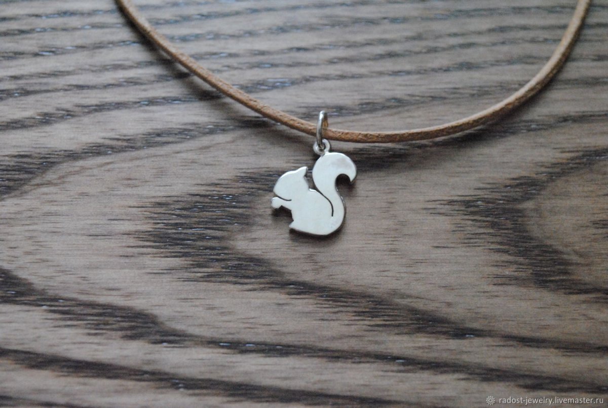 Подвеска с гравировкой